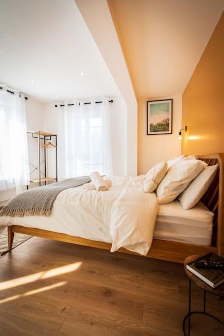 Apartamento L'Albatros 006 - Hypercentre * Cosy * Wifi Saint-Quentin  Exterior foto